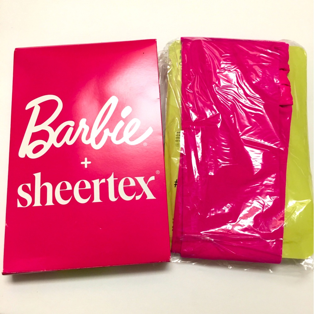 Barbie + Sheertex Semi Opaque Rip Resist Tights Size Large Pink